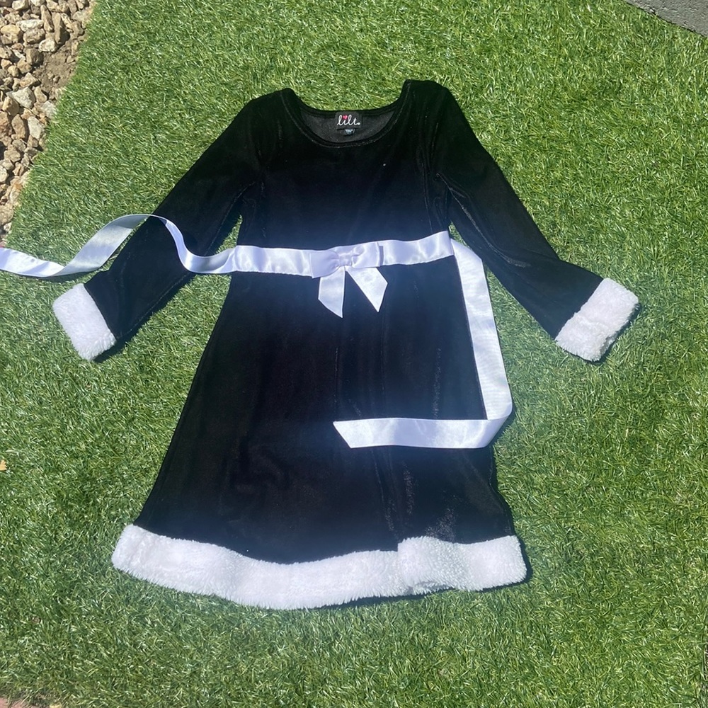 Little Girl’s Holiday Dress